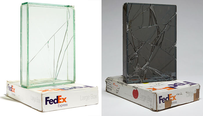 ศิลปินสร้างศิลปะ ‘กระจกร้าว’ ร่วม 9 ปี ยัดกระจกลงพัสดุ ส่งผ่านบริษัทขนส่ง แบบนี้ก็ได้ด้วย!?