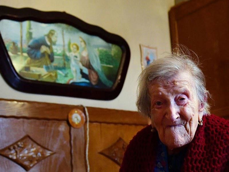 ไปรู้จักกับ 7 คุณทวดทั่วโลก ที่ล้วนอายุเกิน 100 ปี พวกเธอเป็นใคร แล้วทำอะไรถึงอายุยืน!?