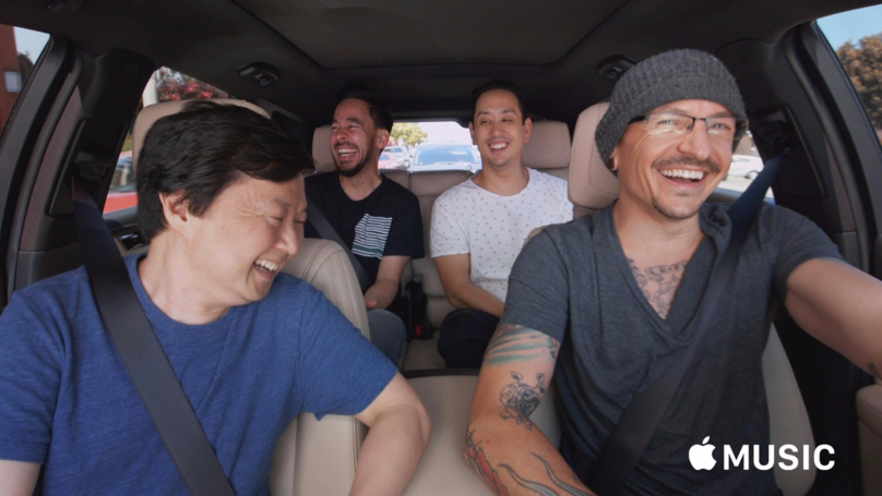 รายการ Carpool Karaoke ไฟเขียว เตรียมออนแอร์ตอนของ Linkin Park ส่งท้ายให้กับ Chester