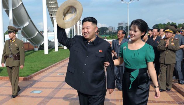 ชีวิตอันน่าพิศวงของ “Ri Sol-ju” ภรรยาของท่านผู้นำแห่งเกาหลีเหนือ ที่พักหลังหายไปจากสื่อ