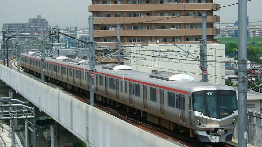 บริษัทรถไฟญี่ปุ่นแถลงขอโทษ หลังรถไฟเคลื่อนตัวออกจากสถานี เร็วกว่ากำหนด 20 วินาที!!