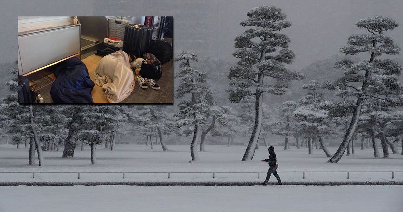 หนาวสะท้าน!! โตเกียวเผชิญหิมะถล่มหนัก รุนแรงสุดในรอบ 4 ปี นักท่องเที่ยวติดค้างเพียบ