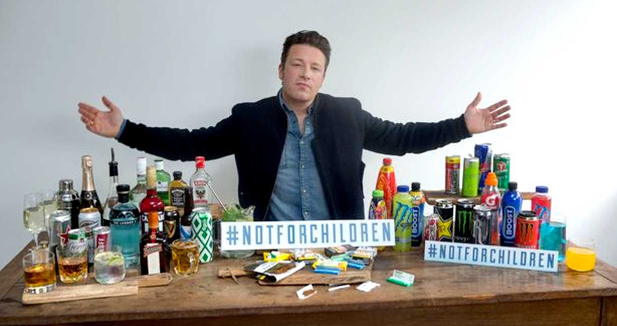 แบนเถอะว๊อย!! เชฟดัง Jamie Oliver เรียกร้องห้ามจำหน่าย “เครื่องดื่มชูกำลัง” ให้แก่เด็กๆ