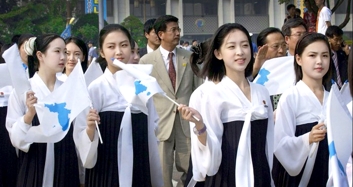 ‘Army of Beauties’ ทีมเชียร์จากเกาหลีเหนือ เตรียมตัวเยือนโอลิมปิกฤดูหนาว ที่เกาหลีใต้