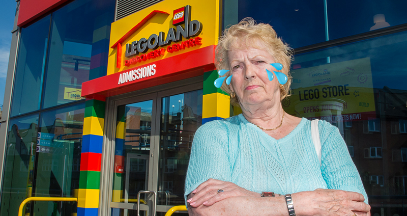 คุณย่าวัย 74 ปี ถูกห้ามเข้า “Legoland Discovery Center” เนื่องจากไม่มีเด็กมาด้วย