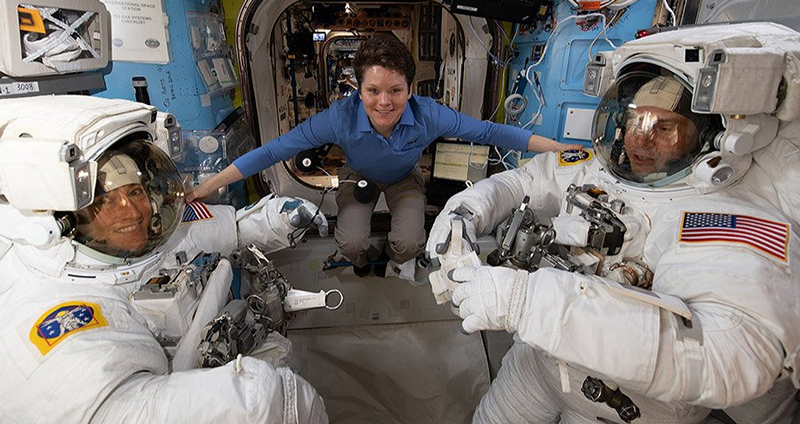 “เพราะขนาดชุดไม่พอดี” NASA ประกาศยกเลิก “ทีม Spacewalk หญิงล้วนทีมแรกของโลก”