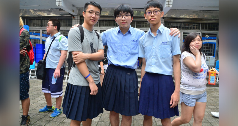 โรงเรียนมัธยมไต้หวันให้นักเรียนชายใส่กระโปรง 1 สัปดาห์ หวังทลายกรอบทางเพศในสังคม