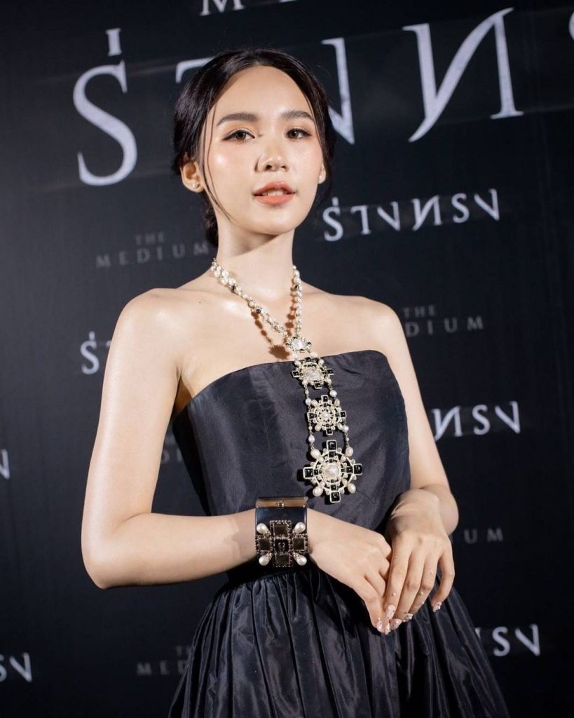 เผยอีกด้านของ ‘ญดา นริลญา’ ผู้รับบท มิ้ง ร่างทรง กับความสวย น่ารัก และ ...