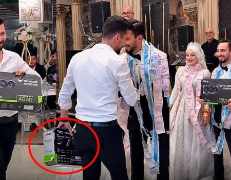 มันต้องแบบนี้สิ Bro!! เพื่อนเจ้าบ่าว มอบการ์ดจอ  RTX 4090 เป็นของขวัญ ให้เจ้าบ่าว ในงานแต่งงาน